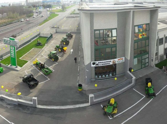 Chisiamo-12 Chisiamo-12